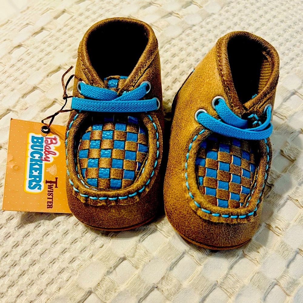 Baby Buckers brown